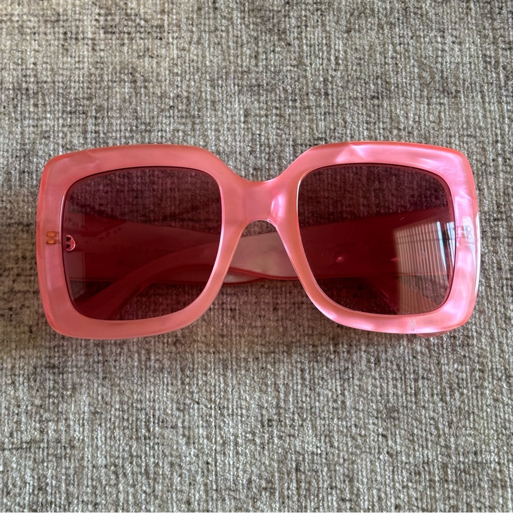 Gucci Women's Sunglasses in Pink and White - Picture 10 of 12